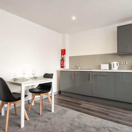 Modern 1 Bedroom Yeadon Apartment Ngoại thất bức ảnh